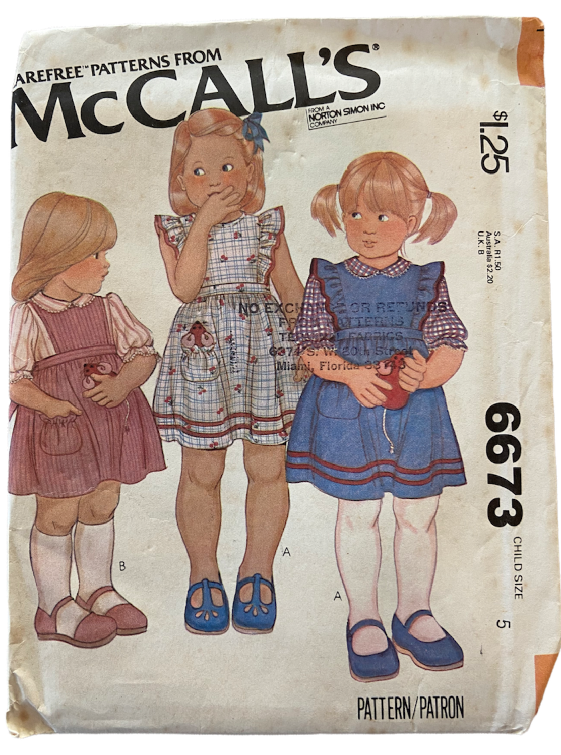 McCall's 6673 vintage 1970s child's jumper or sundress, blouse and toy mouse sewing pattern Size 5 Breast 24 inches