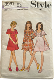 Style 3991 vintage 1970s dress sewing pattern