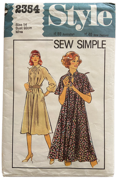 Style 2354 vintage 1970s dress pattern. Bust 36 inches