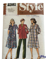 Style 2381 vintage 1970s maternity dress, tunic and pants pattern. Bust 32.5 inches