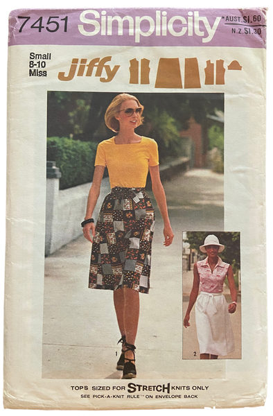 Simplicity 7451 vintage 1970s wrap skirt and stretch t shirt pattern. the vintage pattern market